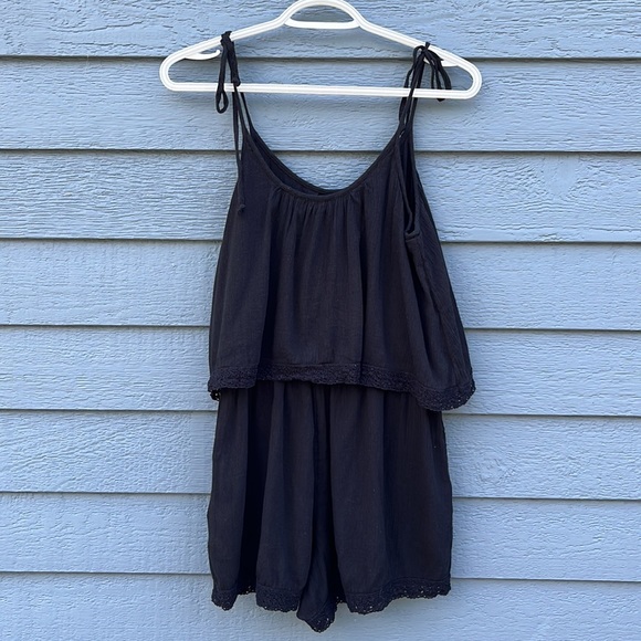 Aerie Romper 🖤 - Picture 3 of 9